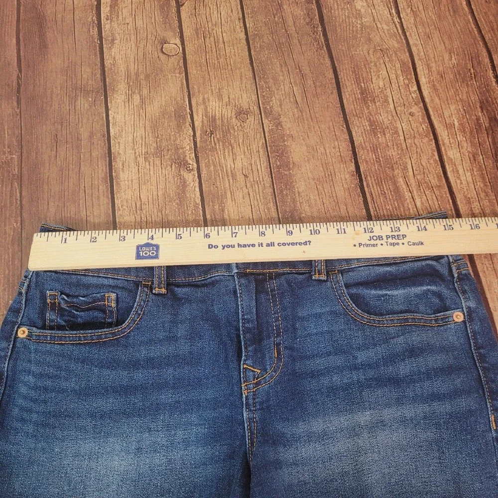 Old Navy Womens Shorts Blue 4 Boyfriend Cut Off Mid Rise Raw Hem‎ Denim Distress